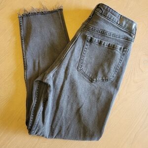 Hollister Ultra High Rise Mom Jean
